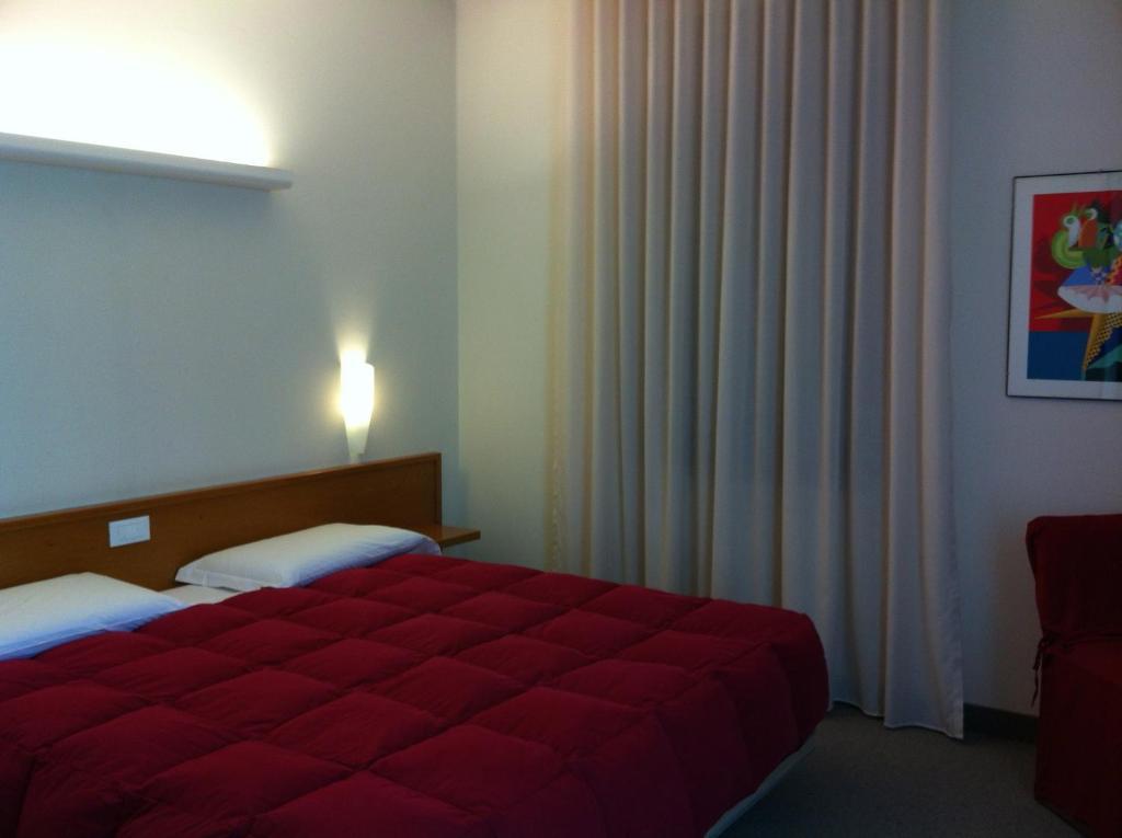 Albergo Al Sole Mezzolombardo Pokoj fotografie